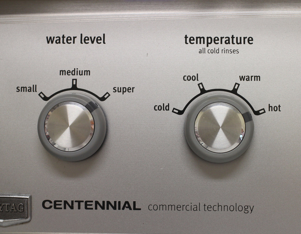 How to clean your washing machine without using bleach!